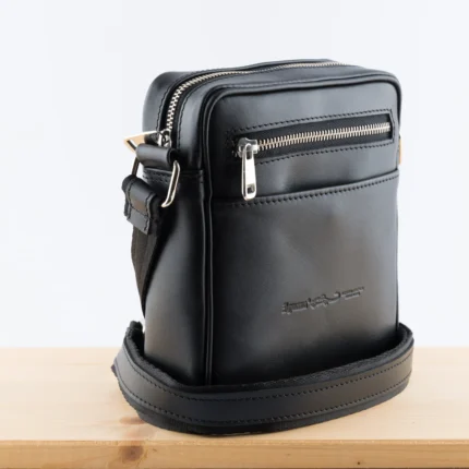 Kozna-tasna-ALM-crna