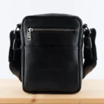 Kozna-tasna-ALV-crna