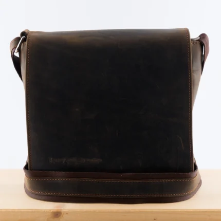 Kozna-tasna-CI-braon