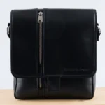 Kozna-tasna-IV1-crna