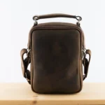 Kozna-tasna-PES-braon