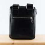 Kozna-tasna-TI2-crna