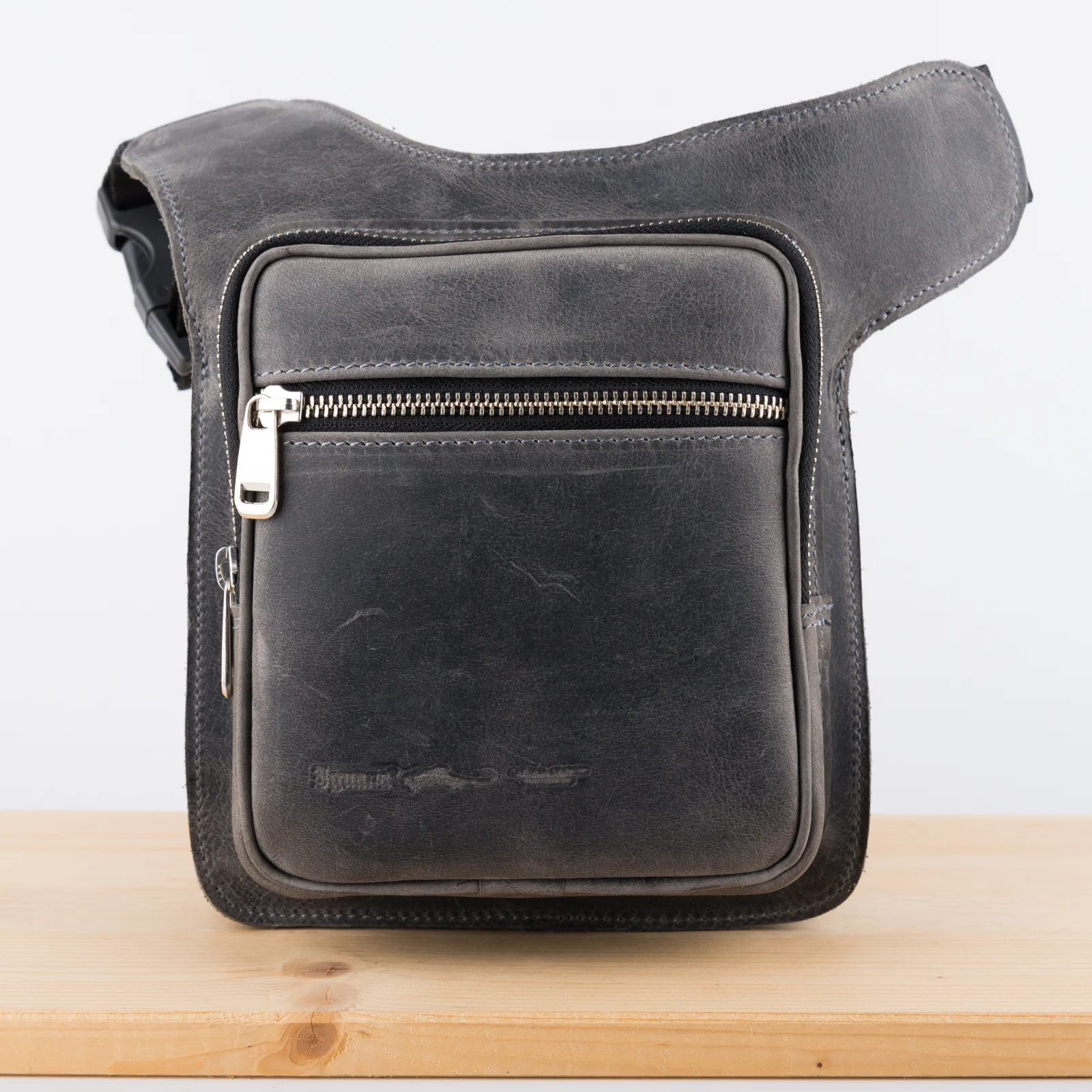 Kožna tašna BBT siva Kozna-Tasna-Bbt-Siva.