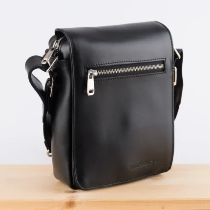 Kozna-tasna-DR1-crna